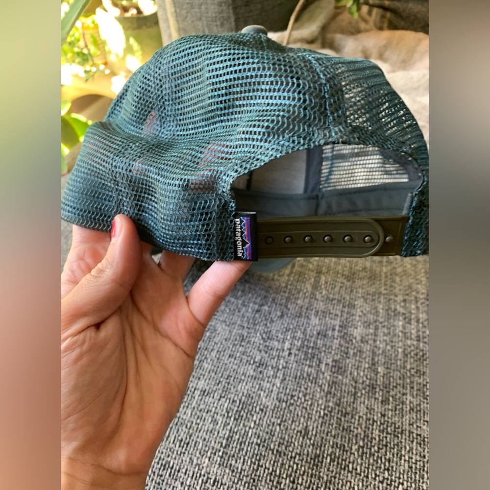 Patagonia trucker hat - Picture 3 of 3